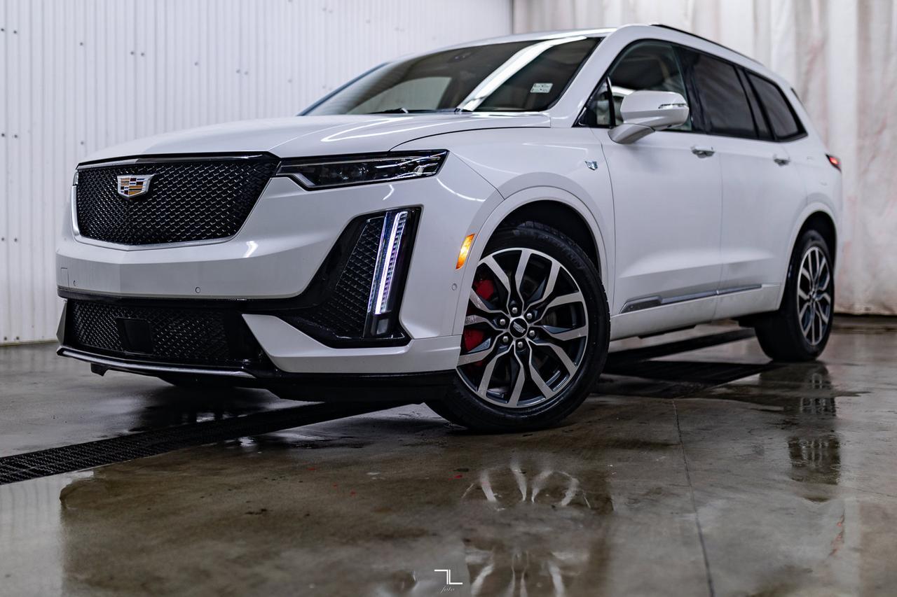 2022 Cadillac XT6 AWD Sport Leather Roof Nav BCam Red Deer AB