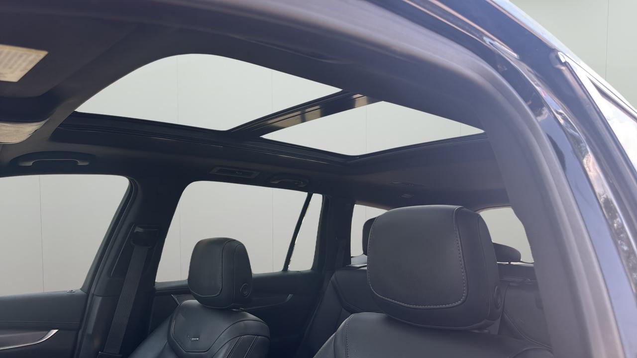 2022 Cadillac XT6 Luxury