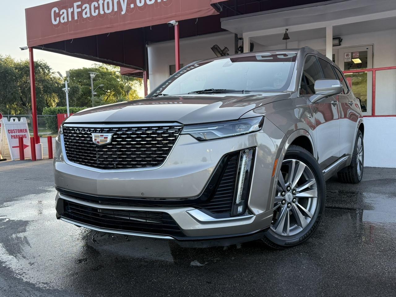 2022 Cadillac XT6 Premium Luxury