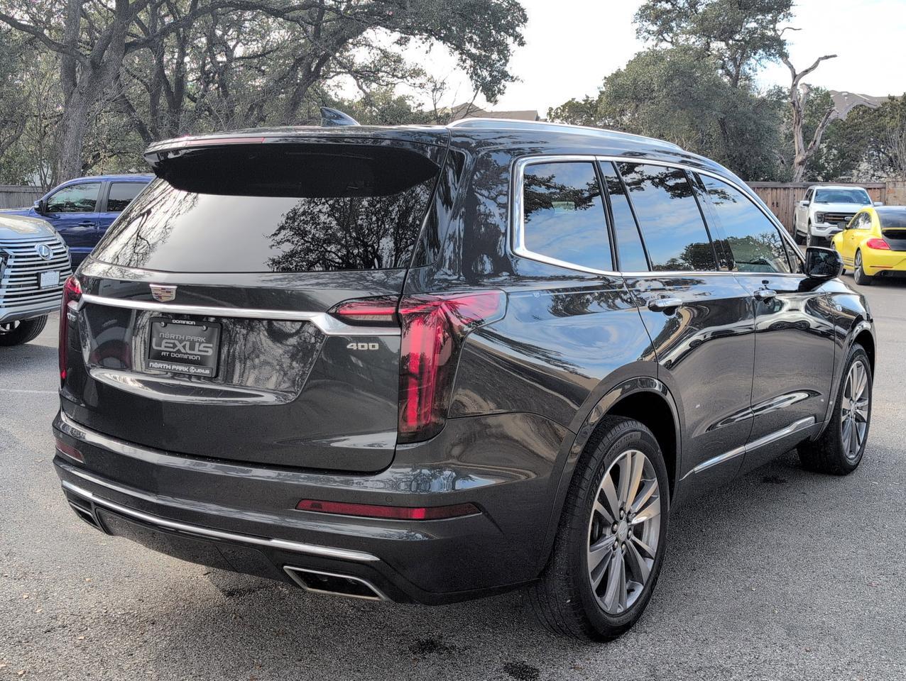 2022 Cadillac XT6 Premium Luxury