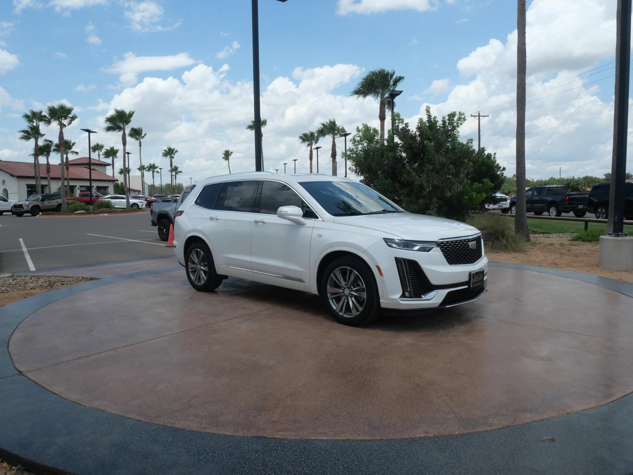 2022 Cadillac XT6 Premium Luxury