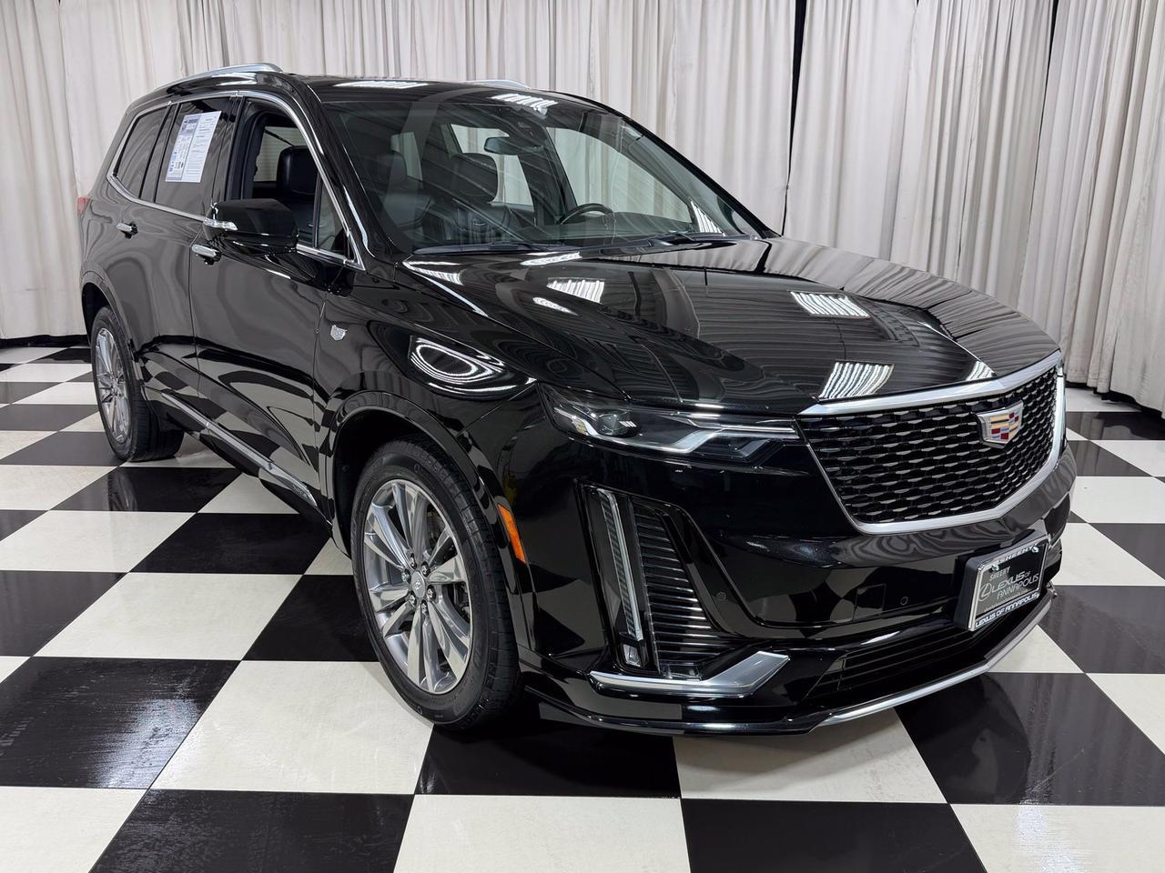 2022 Cadillac XT6 Premium Luxury