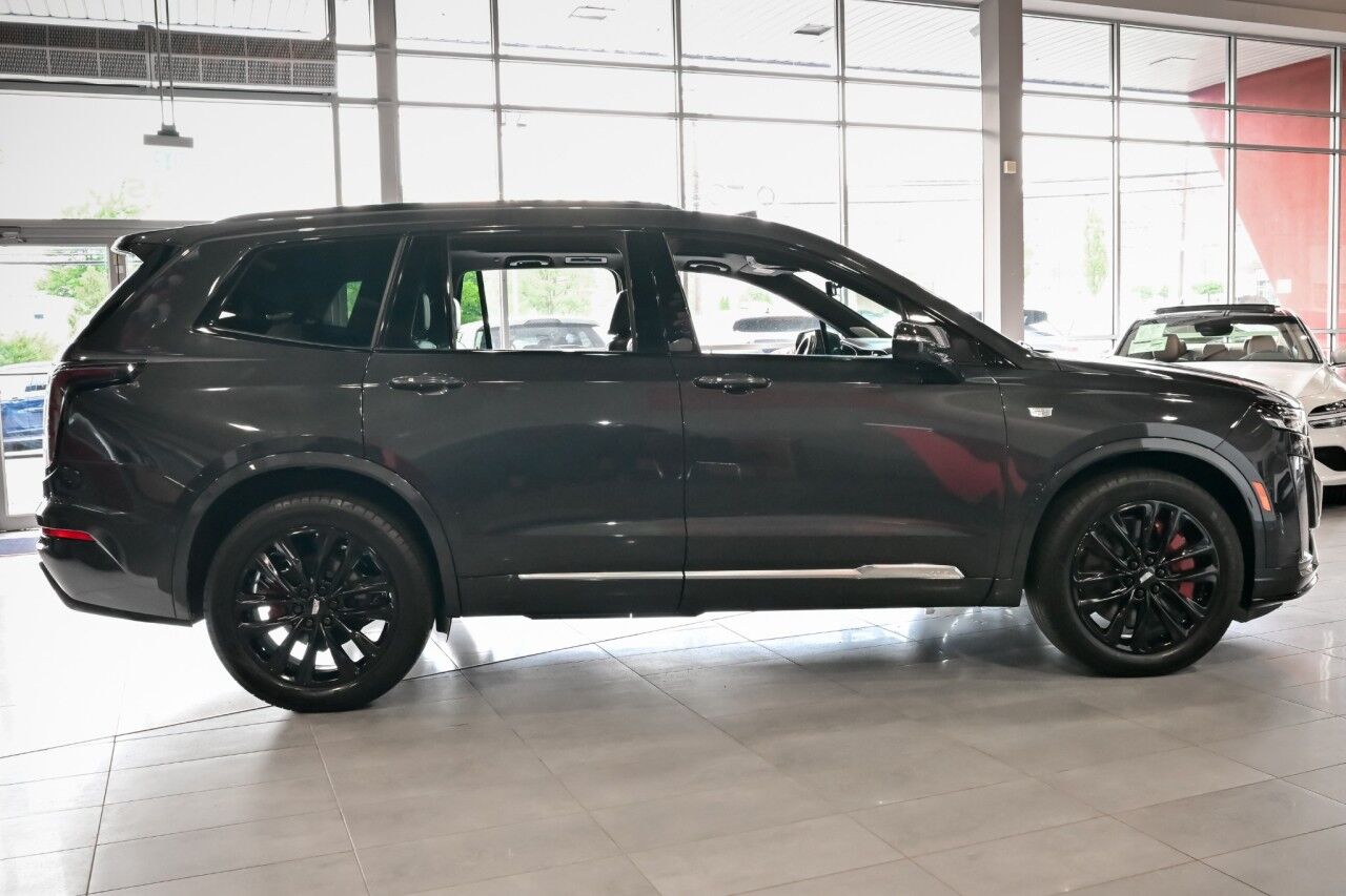 Vehicle details - 2022 Cadillac XT6 at Quality Auto Center of Ramsey ...