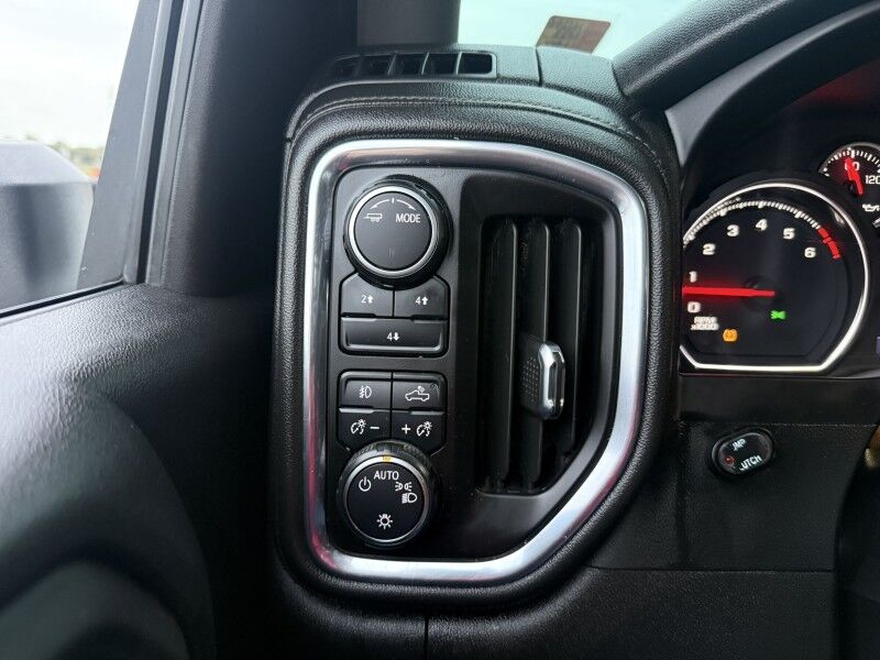 2022 Chevrolet 3500HD 4x4 Hydraulic Arm Bale Bed LT Collinsville OK