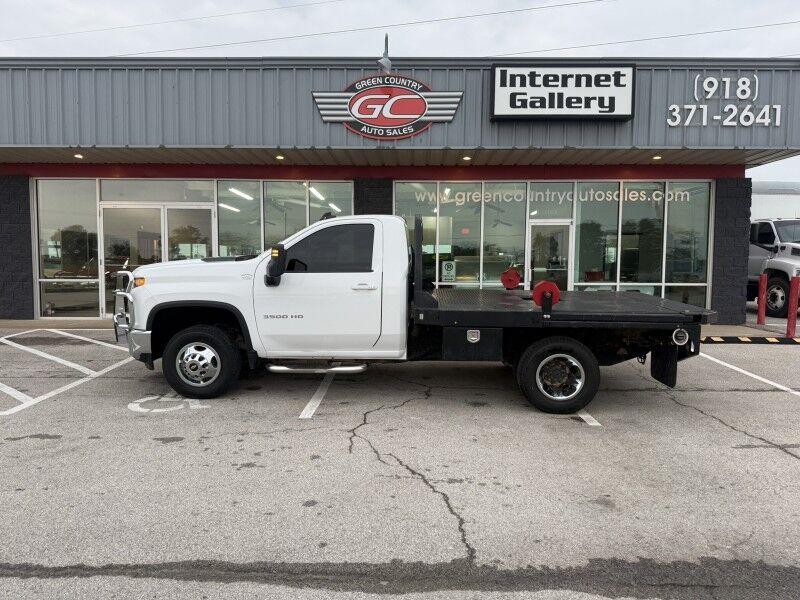 2022 Chevrolet 3500HD DRW 4x4 Hydraulic Arm Bale Bed