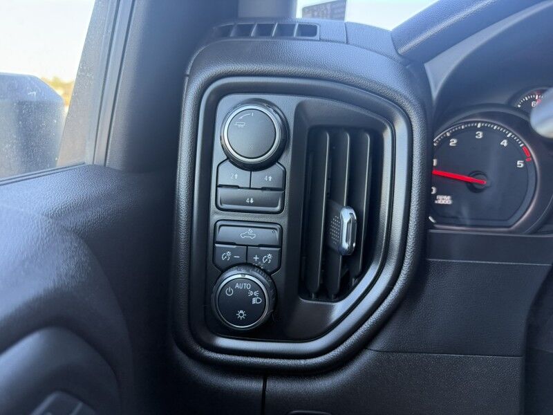 2022 Chevrolet 3500HD SRW 4x4 Diesel Utility Work Truck Collinsville OK