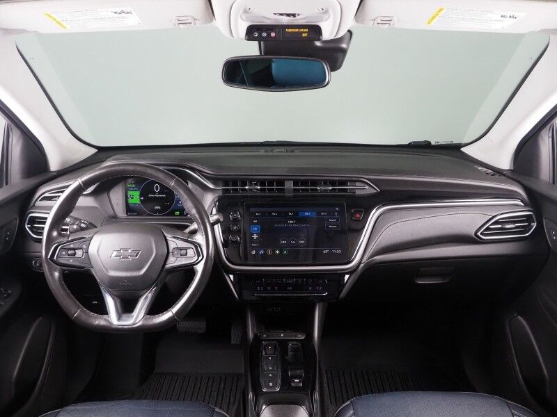 2022 Chevrolet Bolt EUV LT *DRIVER CONFIDENCE PKG, COMFORT PKG, CONVENIENCE PKG, SAFETY ALERTS, LEATHER, CLIMATE SEATS, HEATED STEERING, DC FAST CHARGE, REMOTE START, WIRELESS CHARGING, ANDROID & APPLE