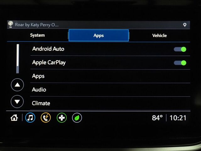 2022 Chevrolet Bolt EUV LT *DRIVER CONFIDENCE PKG, SAFETY ALERTS, BACKUP-CAMERA, 10.2 INCH COLOR TOUCHSCREEN, CRUISE CONTROL, REMOTE START, DC FAST CHARGE, BLUETOOTH, WIRELESS CHARGING, APPLE CARPLAY Round Rock TX