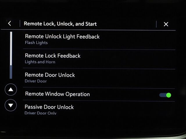 2022 Chevrolet Bolt EUV LT *DRIVER CONFIDENCE PKG, SAFETY ALERTS, BACKUP-CAMERA, 10.2 INCH COLOR TOUCHSCREEN, CRUISE CONTROL, REMOTE START, DC FAST CHARGE, BLUETOOTH, WIRELESS CHARGING, APPLE CARPLAY Round Rock TX