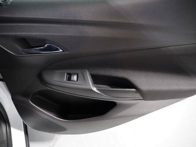 2022 Chevrolet Bolt EUV LT *DRIVER CONFIDENCE PKG, SAFETY ALERTS, BACKUP-CAMERA, 10.2 INCH COLOR TOUCHSCREEN, CRUISE CONTROL, REMOTE START, DC FAST CHARGE, BLUETOOTH, WIRELESS CHARGING, APPLE CARPLAY Round Rock TX