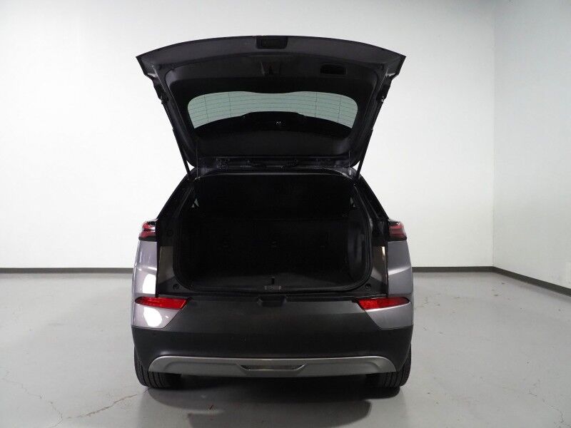 2022 Chevrolet Bolt EUV Premier *PANORAMA MOONROOF, NAVIGATION, ADAPTIVE CRUISE, SAFETY ALERTS, 360 VIEW CAMERAS, 10.2 INCH COLOR TOUCHSCREEN, LEATHER, CLIMATE SEATS, HEATED STEERING, REMOTE START, BOSE, WIRELESS CHARGING, APPLE CARPLAY Round Rock TX