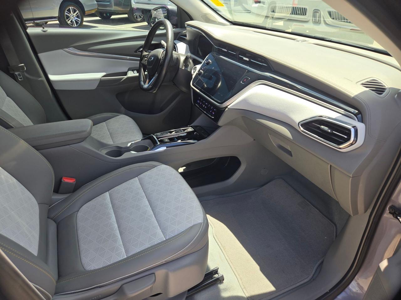 2022 Chevrolet Bolt EUV Premier Castroville TX