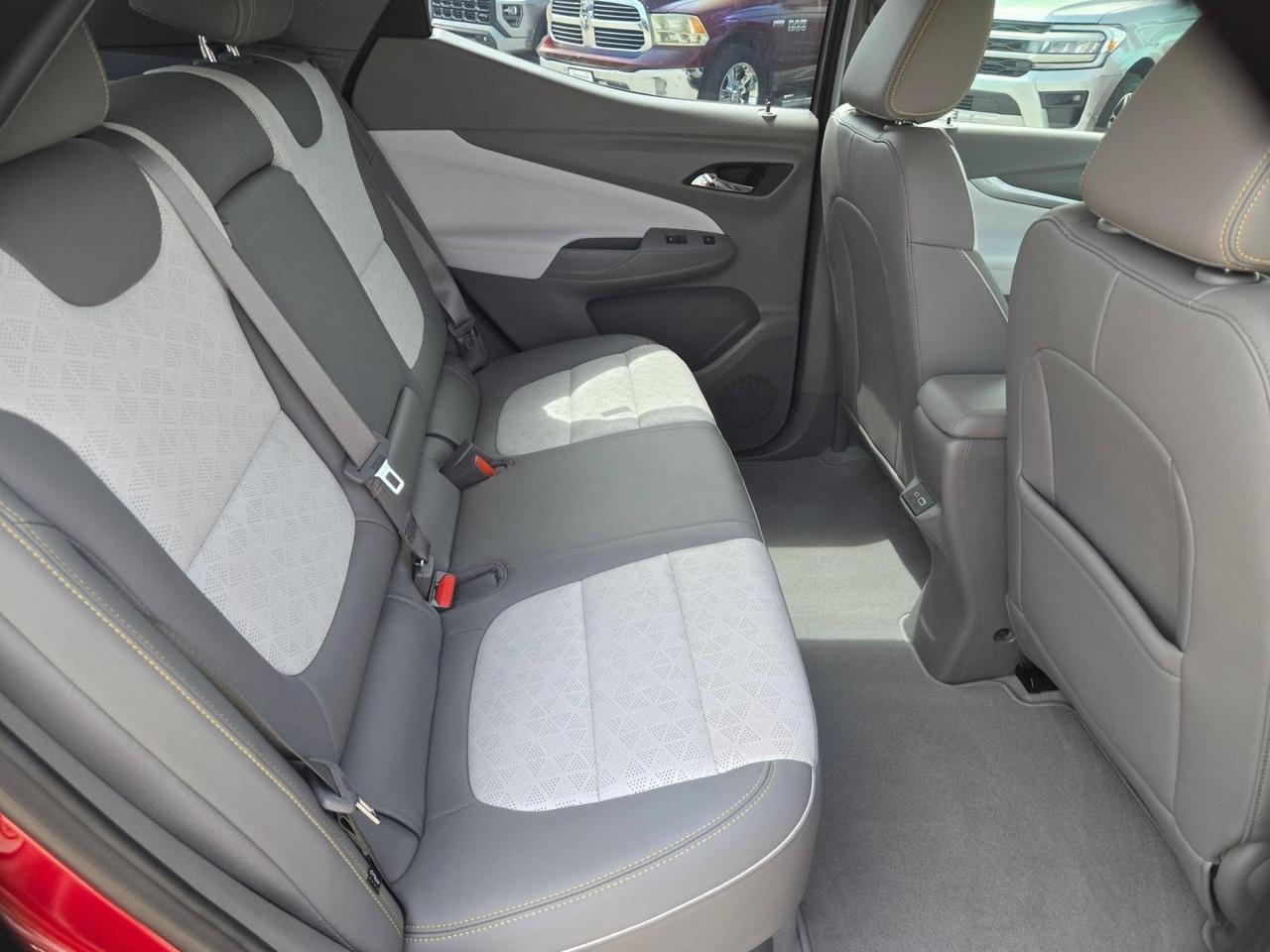 2022 Chevrolet Bolt EUV Premier Castroville TX