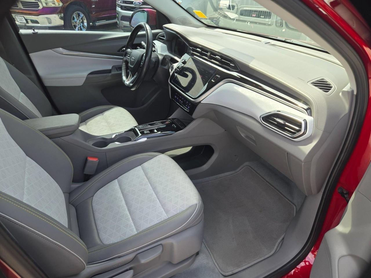 2022 Chevrolet Bolt EUV Premier Castroville TX