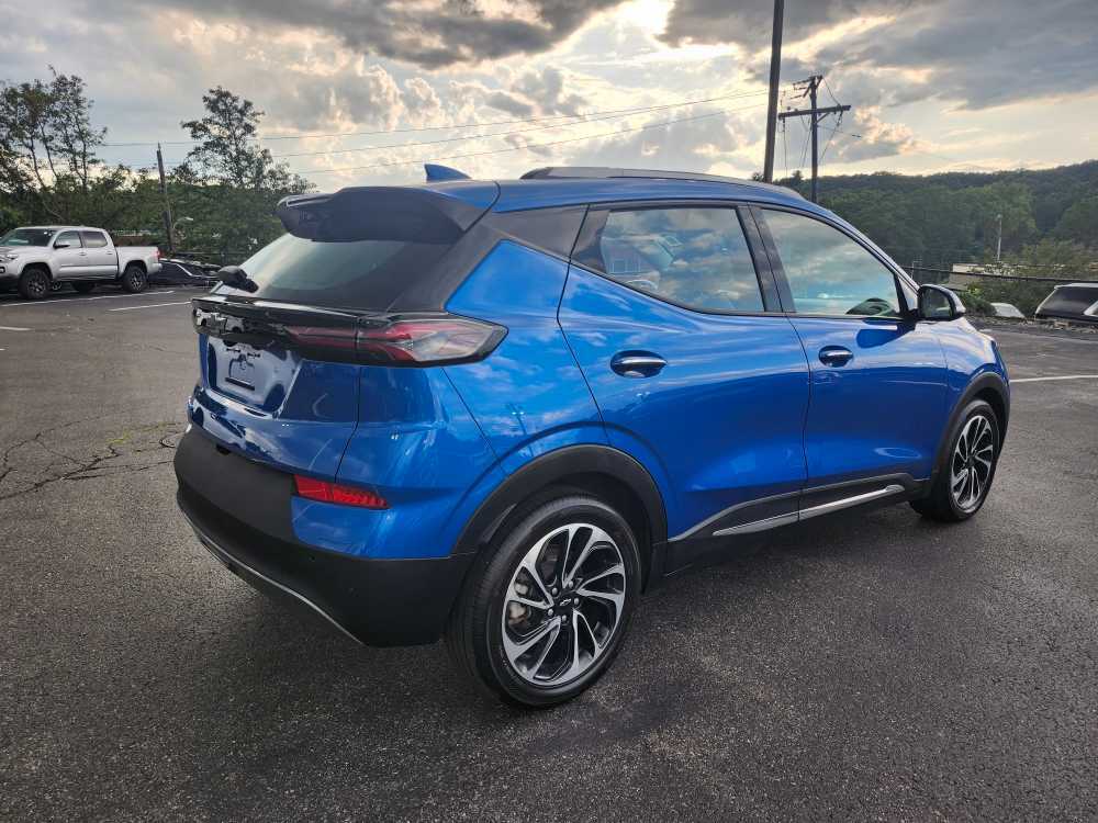 2022 Chevrolet Bolt EUV Premier Woburn MA