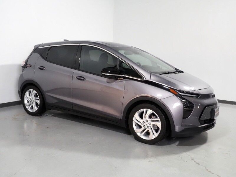2022 Chevrolet Bolt EV 1LT (65 kWh Battery - 260 Mile Range) *10.2 INCH COLOR TOUCHSCREEN, LANE DEPARTURE ALERT, COLLISION ALERT w/BRAKING, BACKUP-CAMERA, CRUISE CONTROL, REMOTE START, DC FAST CHARGE, APPLE CARPLAY