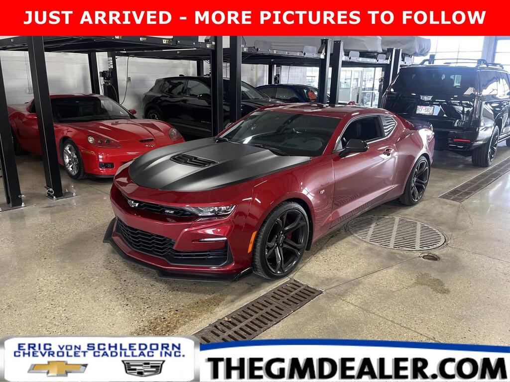2022 Chevrolet Camaro 2SS Coupe 1LE Track PerformancePkg Auto w/Nav 20s RecaroSeats RemoteStart MagRide Dual-ModeExhaust Milwaukee WI