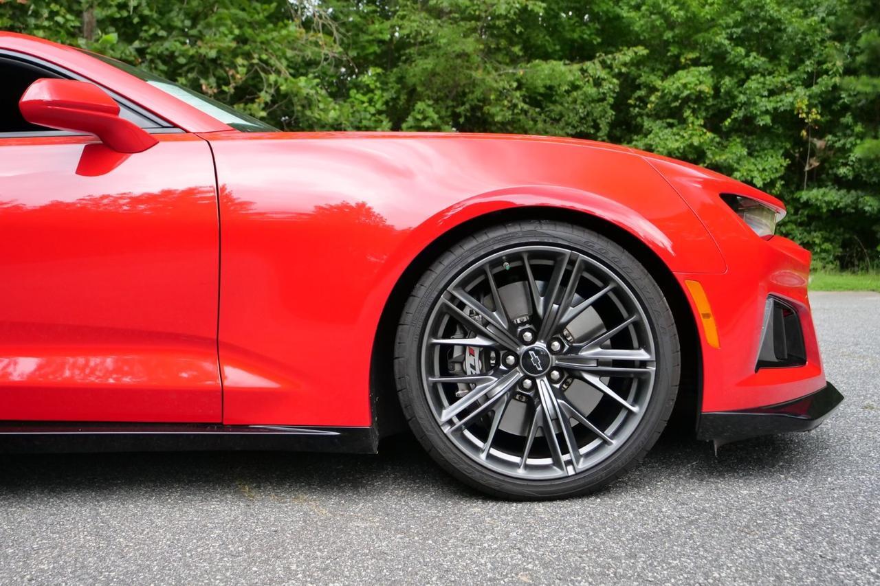 2022 Chevrolet Camaro ZL1 / Magnuson Supercharger / 6.2L Supercharged V8! Lincolnton NC
