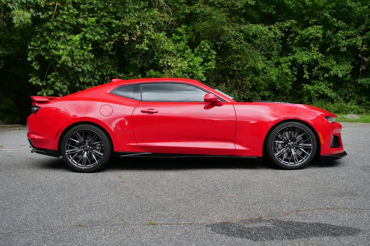 2022 Chevrolet Camaro ZL1 / Magnuson Supercharger / 6.2L Supercharged V8! Lincolnton NC