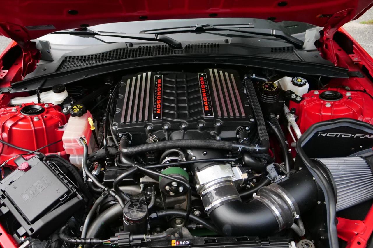 2022 Chevrolet Camaro ZL1 - Photo 32