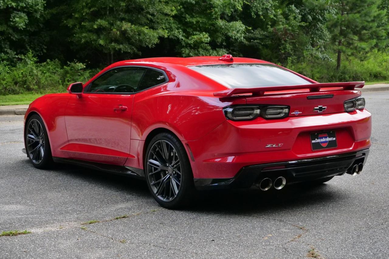 2022 Chevrolet Camaro ZL1 - Photo 42