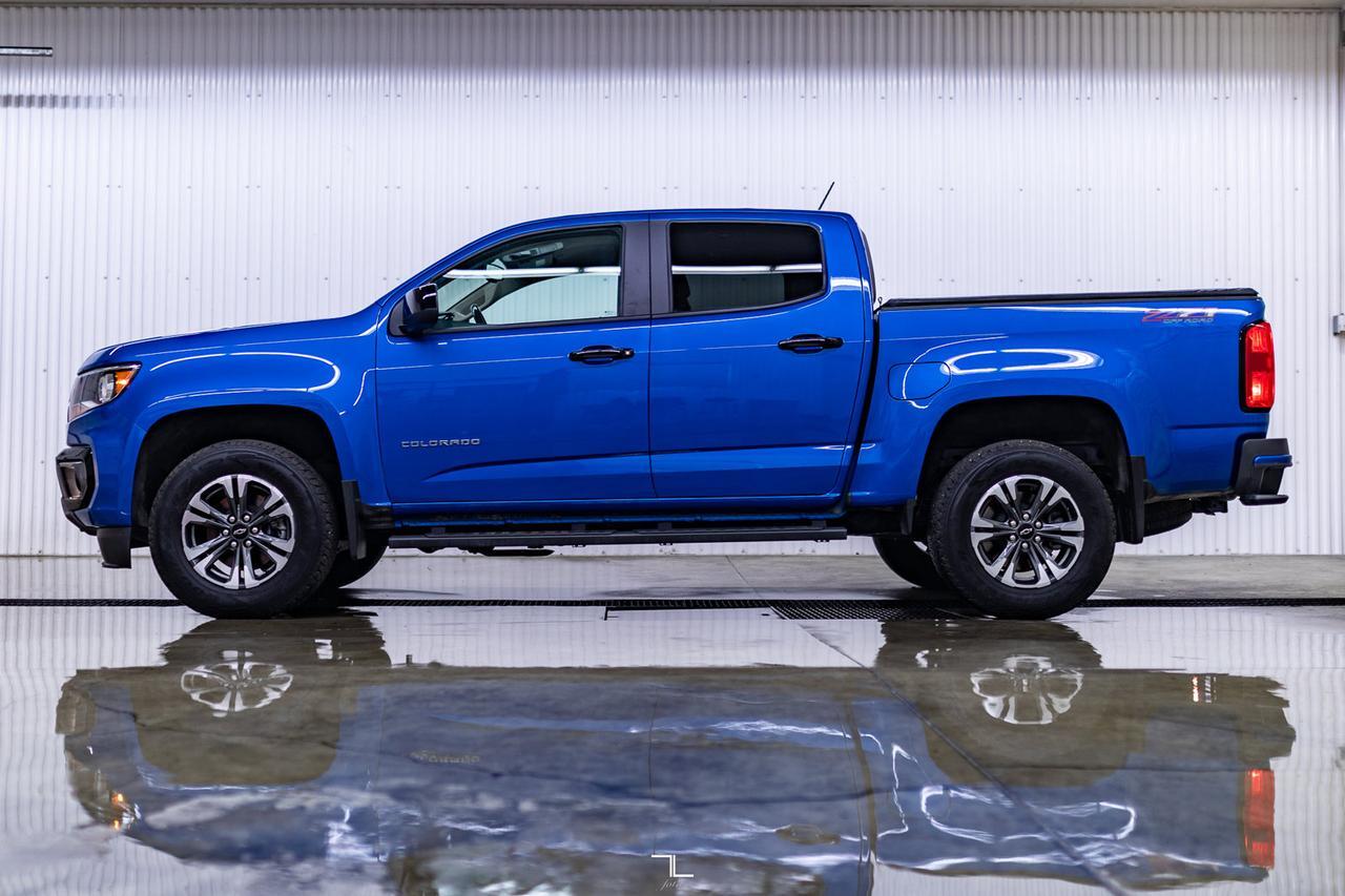 2022 Chevrolet Colorado 4x4 Crew Cab Z71 Leather Nav BCam Red Deer AB
