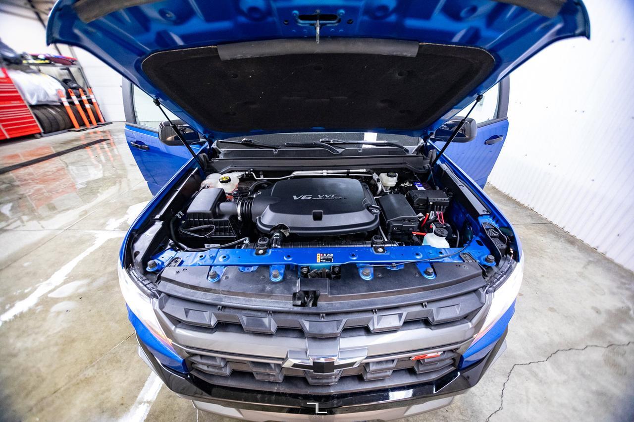 2022 Chevrolet Colorado 4x4 Crew Cab Z71 Leather Nav BCam Red Deer AB