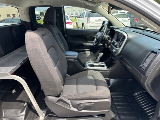 2022 Chevrolet Colorado Extended Cab LT Pickup w/ Hard Tonneau Cover Ashland VA