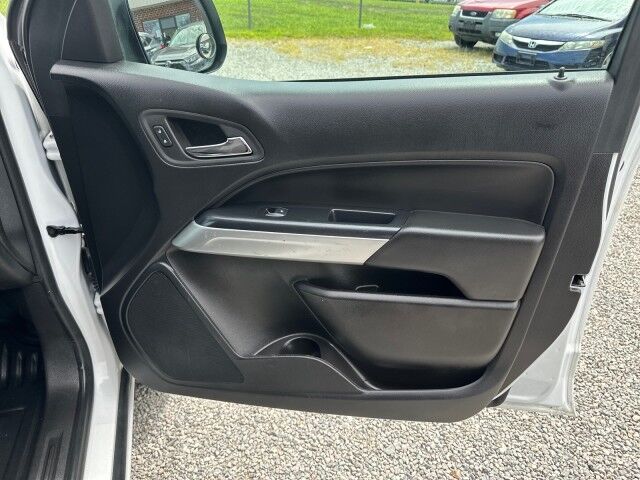 2022 Chevrolet Colorado Extended Cab LT Pickup w/ Hard Tonneau Cover Ashland VA