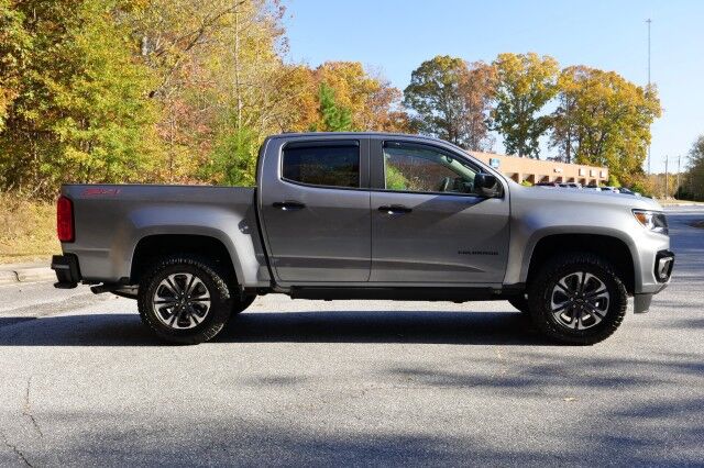 2022 Chevrolet Colorado Z71 4X4 / Heated Seats / Wireless Charging! High Point NC