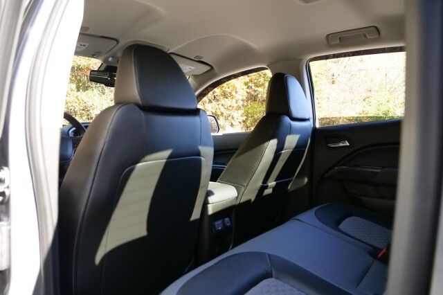 2022 Chevrolet Colorado Z71 4X4 / Heated Seats / Wireless Charging! High Point NC