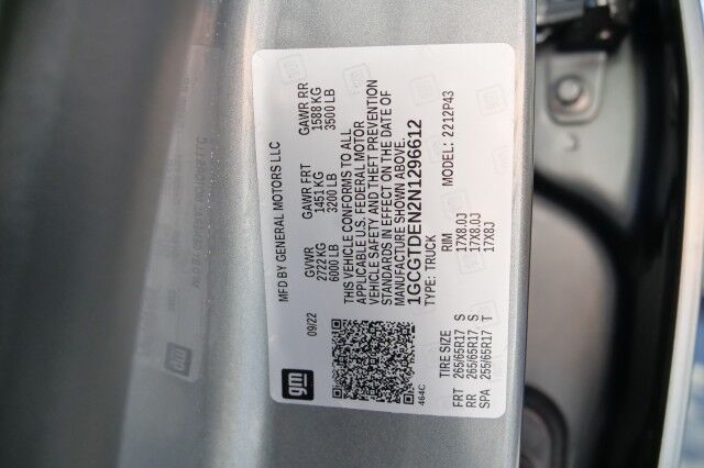 2022 Chevrolet Colorado Z71 4X4 / Heated Seats / Wireless Charging! High Point NC