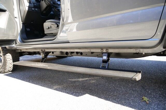 2022 Chevrolet Colorado Z71 4X4 / Heated Seats / Wireless Charging! High Point NC