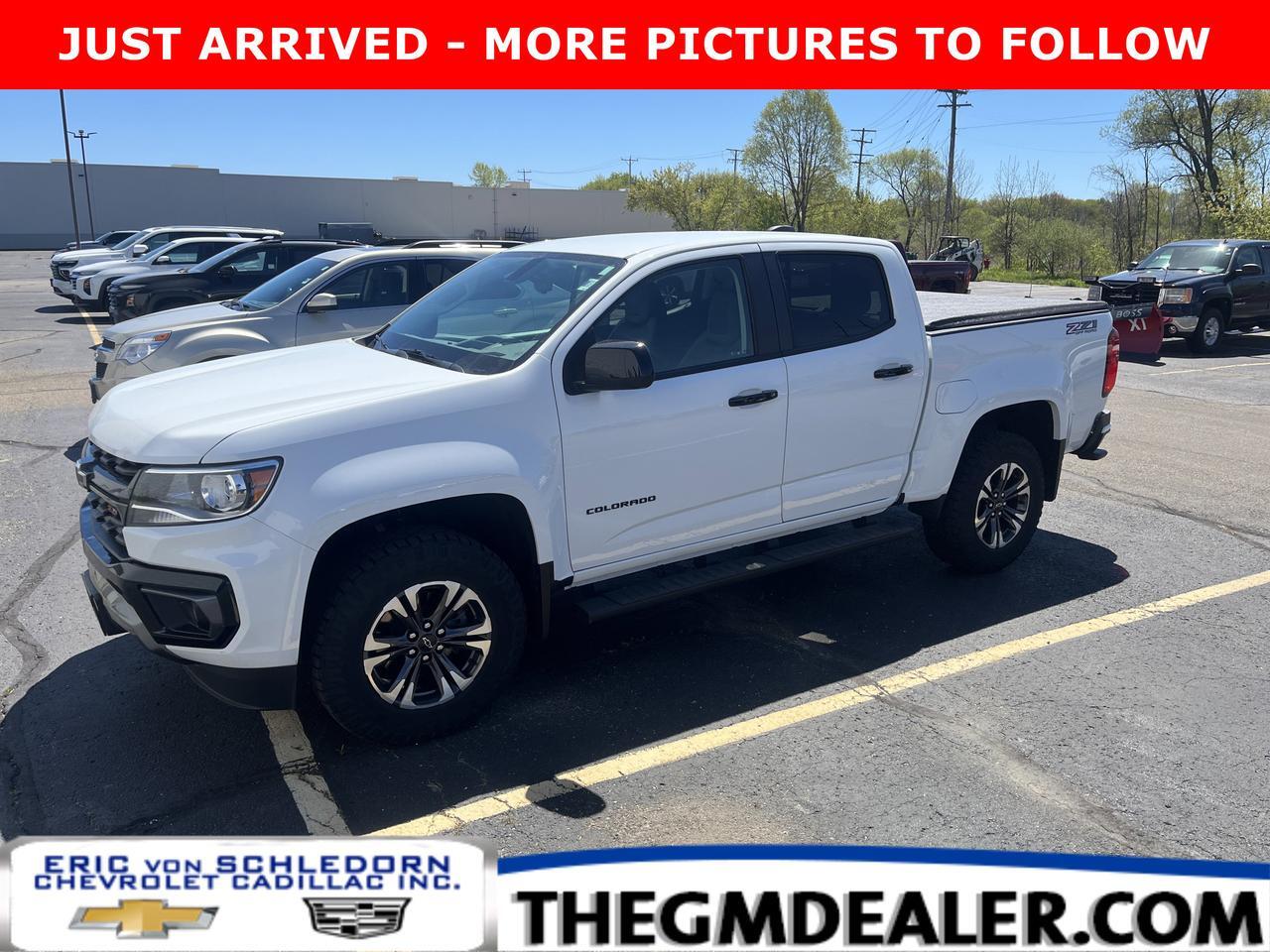 2022 Chevrolet Colorado Z71 Crew Cab 4WD 3.6L V6 TraileringPkg w/HeatedSeats HtdSteeringWheel RemoteStart