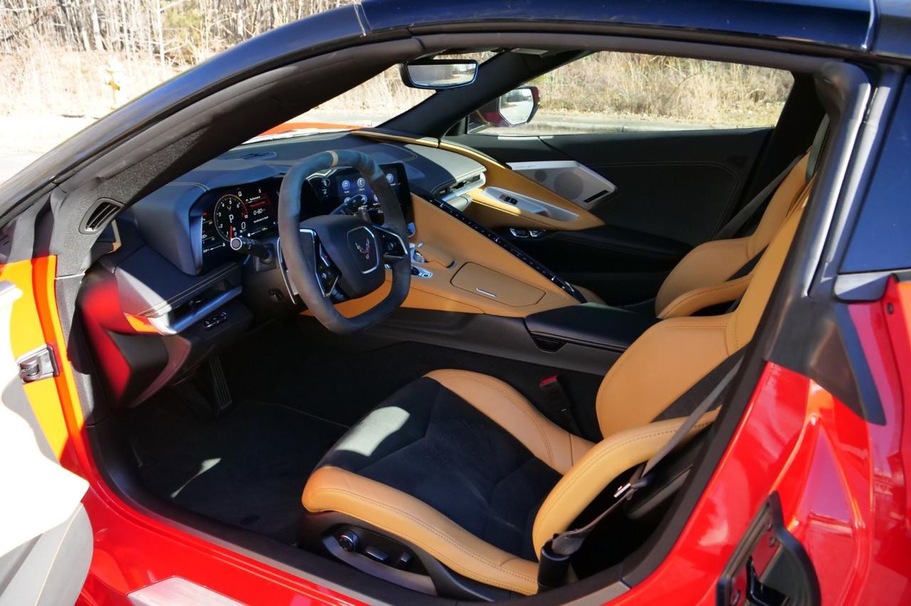 2022 Chevrolet Corvette 2LT / Z51 Performance Package / GT2 Seats! Lincolnton NC