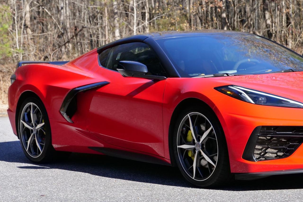 2022 Chevrolet Corvette 2LT / Z51 Performance Package / GT2 Seats! Lincolnton NC