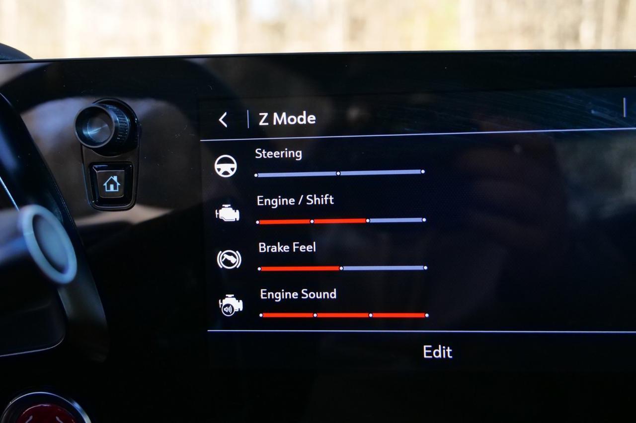 2022 Chevrolet Corvette 2LT / Z51 Performance Package / GT2 Seats! Lincolnton NC