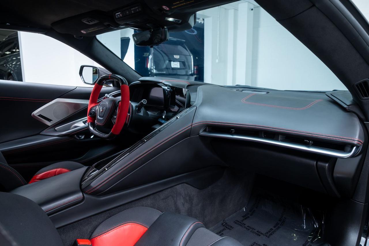 2022 Chevrolet Corvette Stingray 3LT Z51 Performance Package Carbon Fiber Interior Portland OR