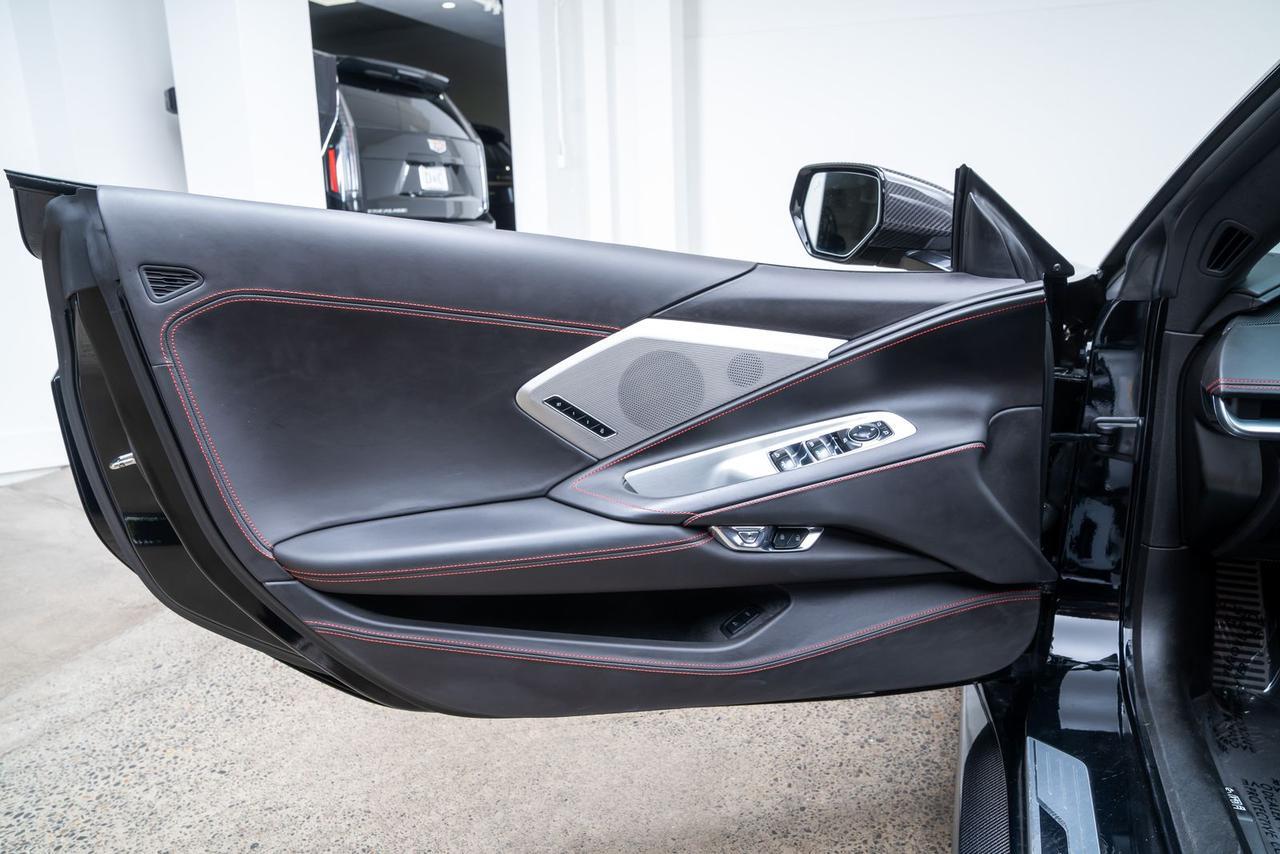 2022 Chevrolet Corvette Stingray 3LT Z51 Performance Package Carbon Fiber Interior Portland OR