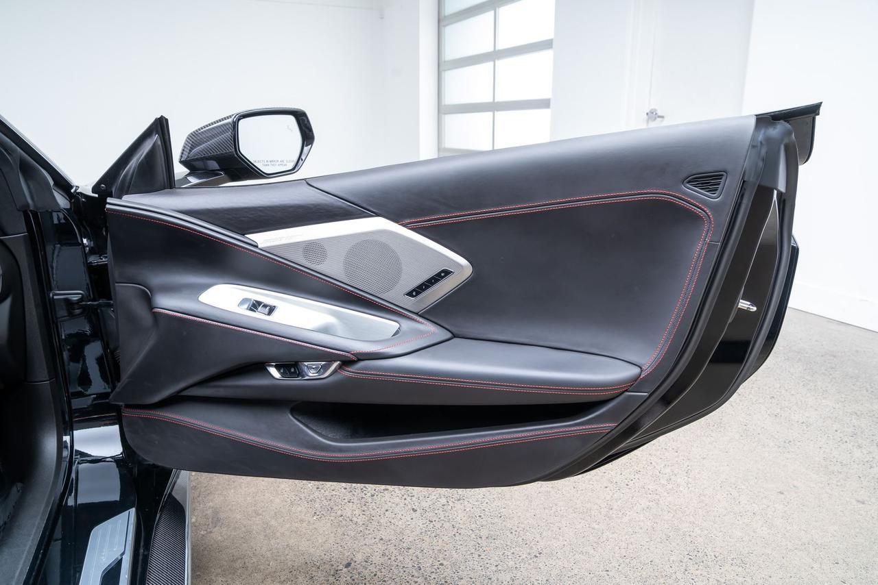2022 Chevrolet Corvette Stingray 3LT Z51 Performance Package Carbon Fiber Interior Portland OR