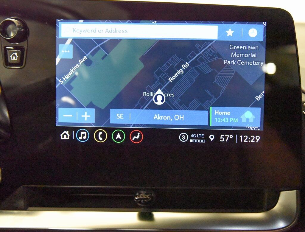 2022 Chevrolet Corvette Stingray Akron