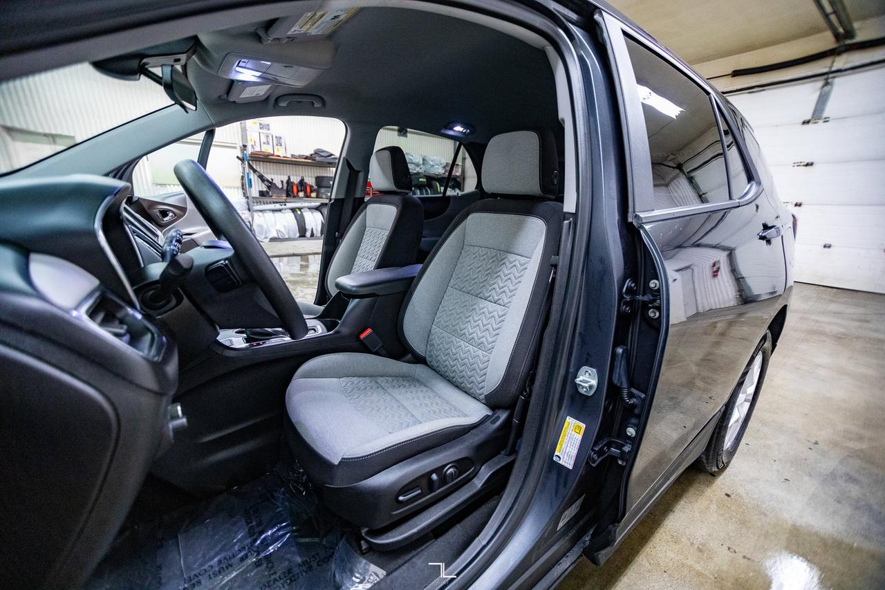 2022 Chevrolet Equinox AWD LS PSeat BCam Red Deer AB