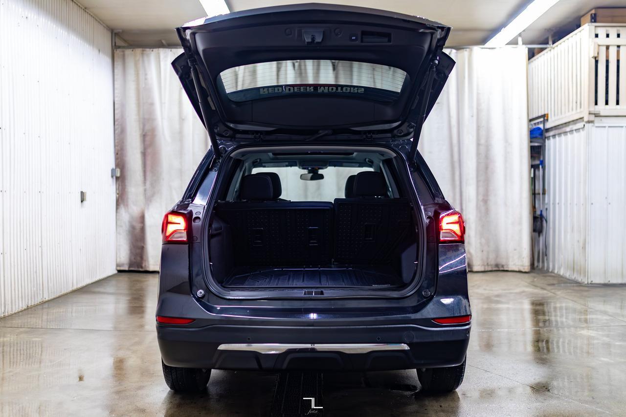 2022 Chevrolet Equinox AWD LT Nav Roof BCam Red Deer AB