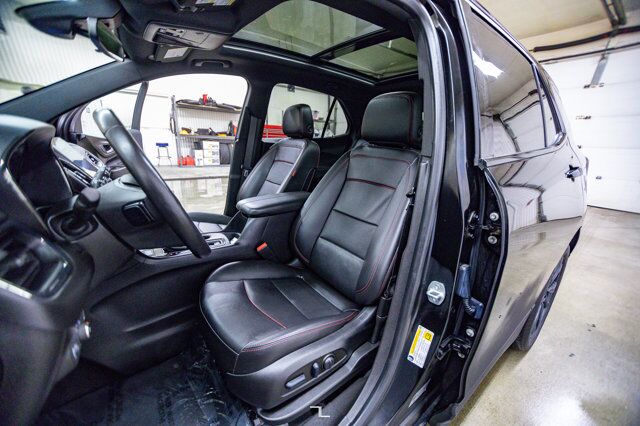 2022 Chevrolet Equinox AWD RS Leather Roof Nav BCam Red Deer AB