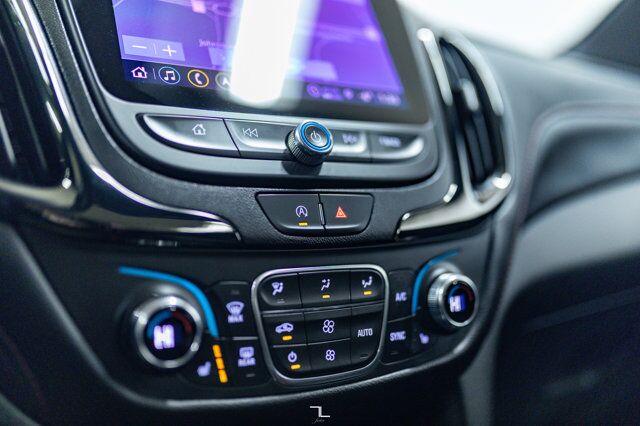 2022 Chevrolet Equinox AWD RS Leather Roof Nav BCam Red Deer AB