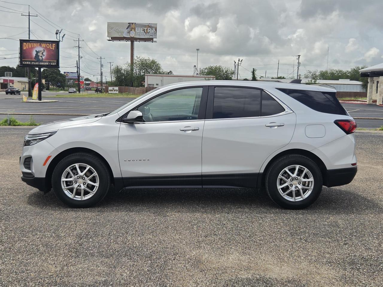 2022 Chevrolet Equinox FWD 4dr LT w/1LT Beeville TX