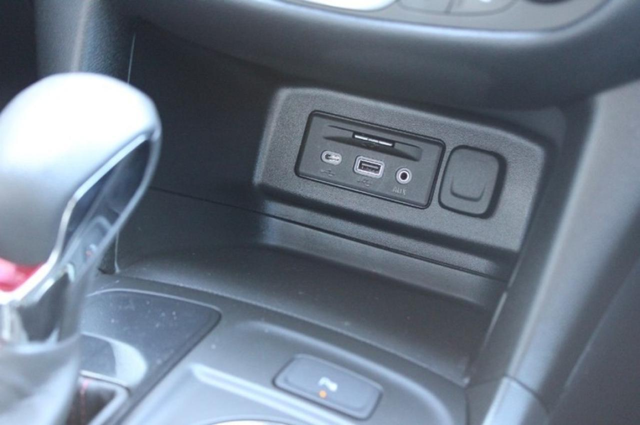 2022 Chevrolet Equinox FWD 4dr RS Yonkers NY