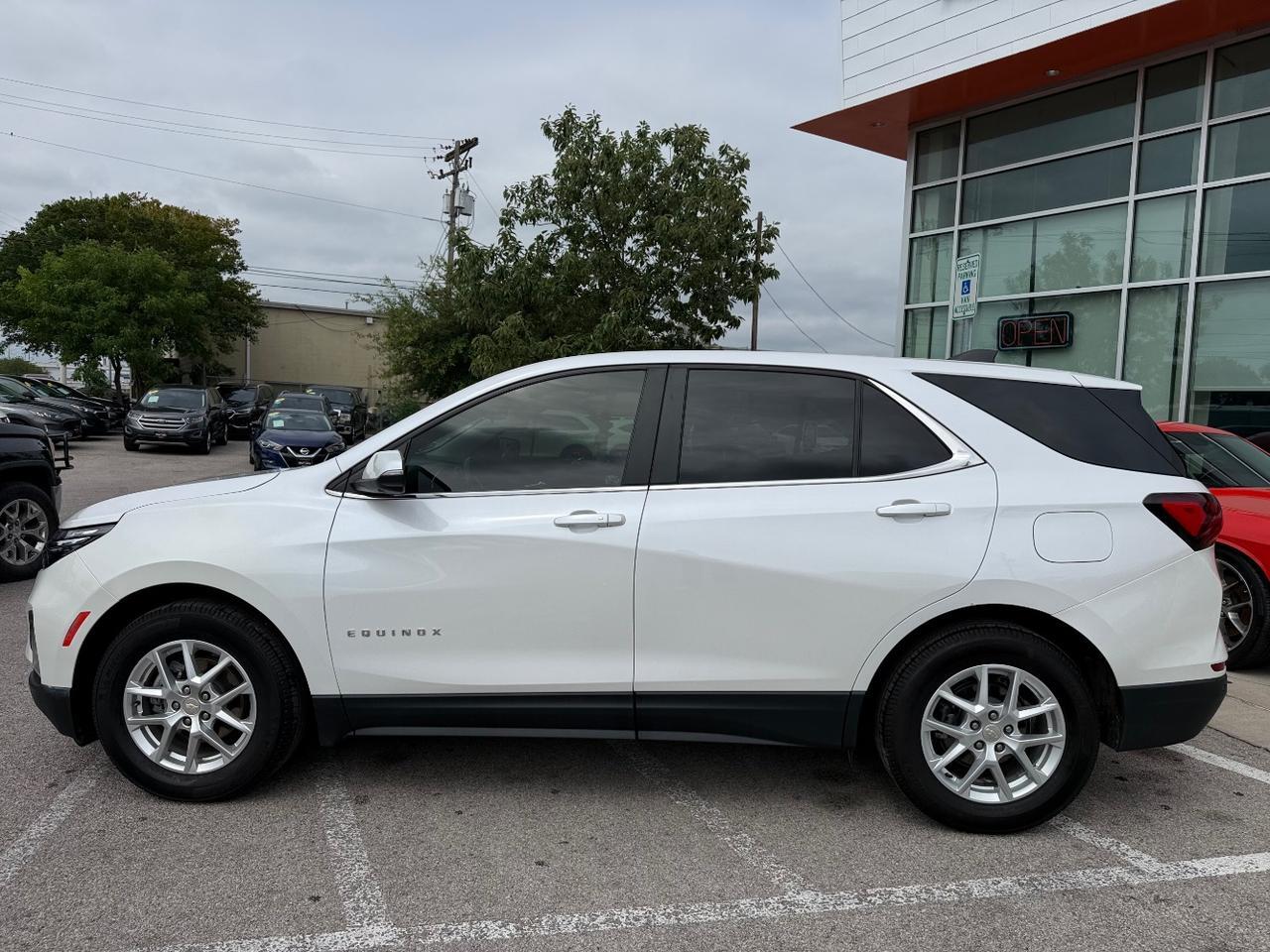 2022 Chevrolet Equinox FWD LT