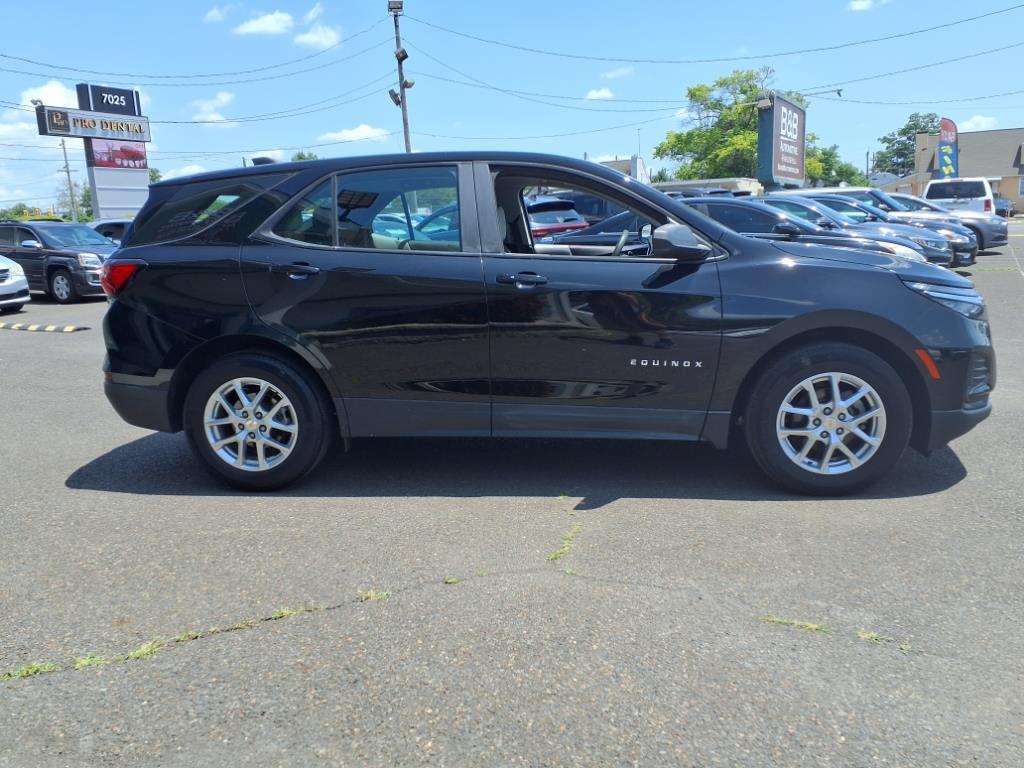 2022 Chevrolet Equinox LS Levittown PA