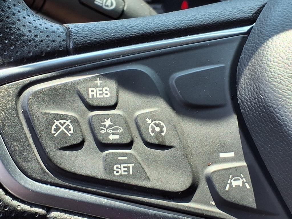 2022 Chevrolet Equinox LS Levittown PA